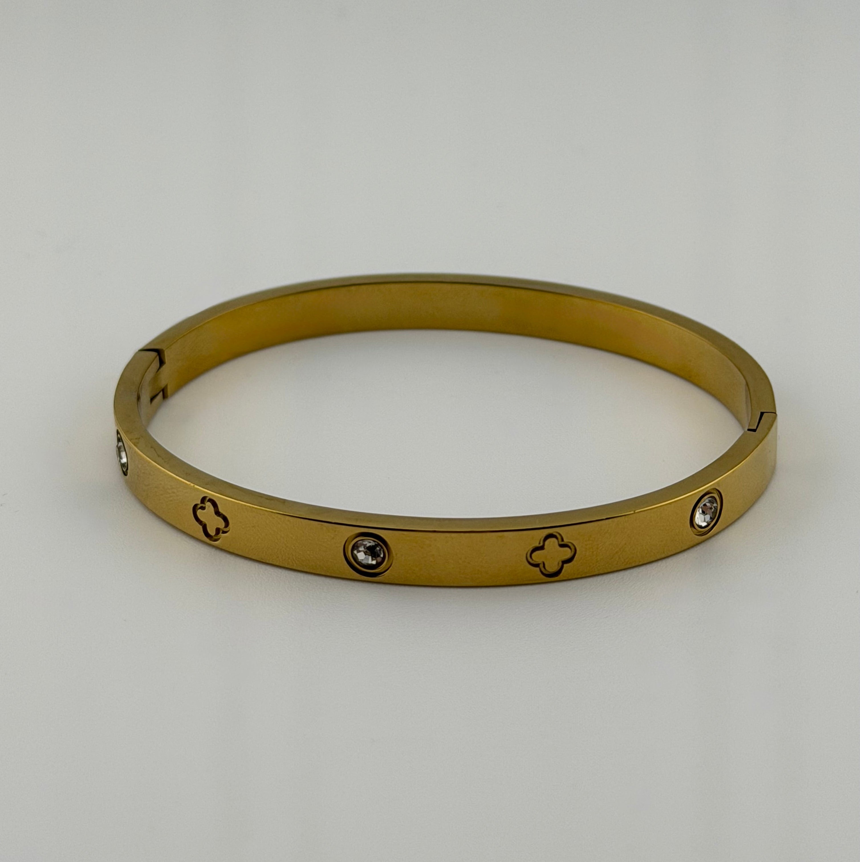 Clover Bangle